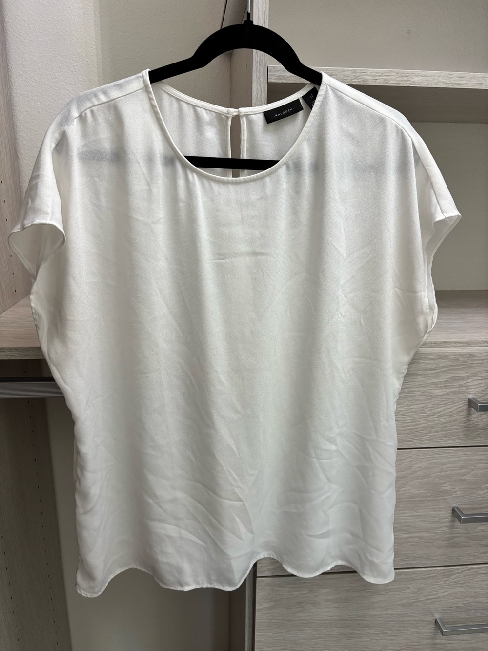 Halogen White Cap Sleeve Silk-Like Blouse